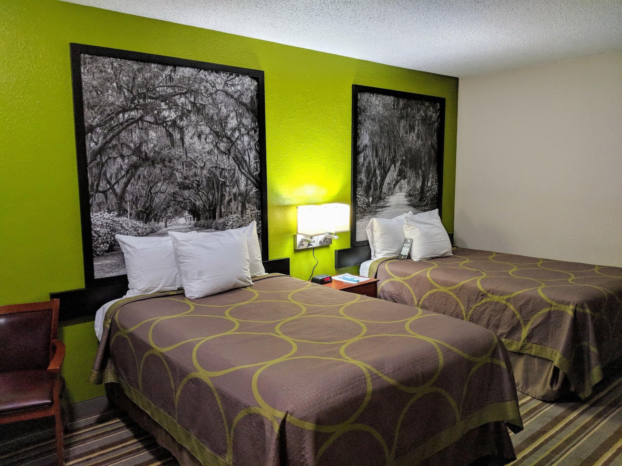 Super 8 By Wyndham Lake City Ngoại thất bức ảnh