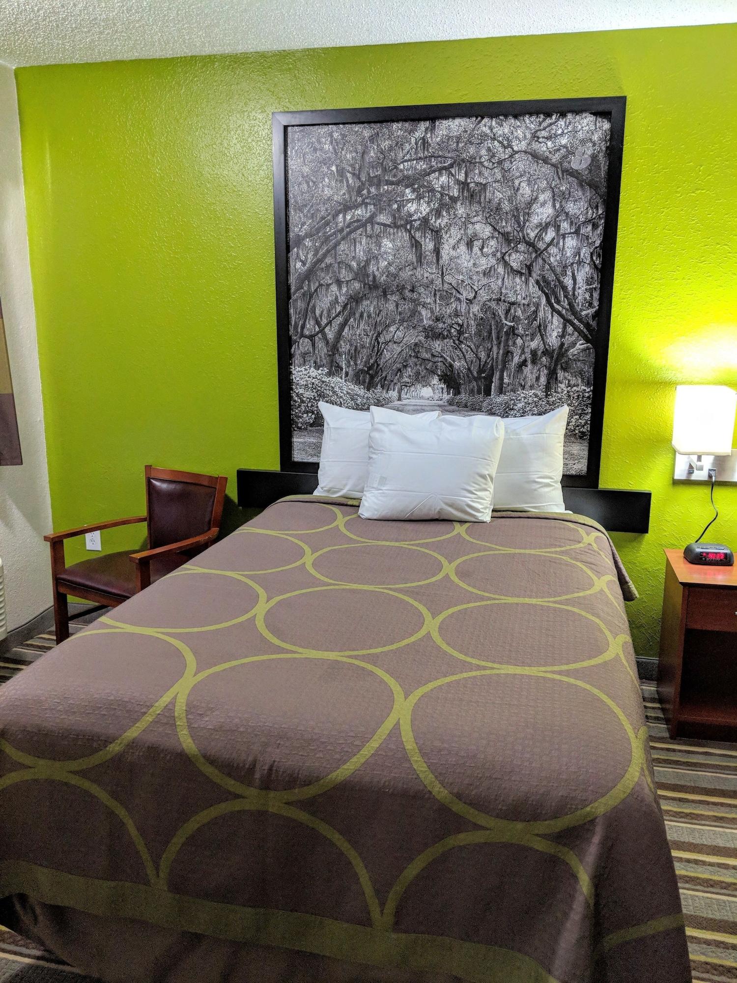 Super 8 By Wyndham Lake City Ngoại thất bức ảnh