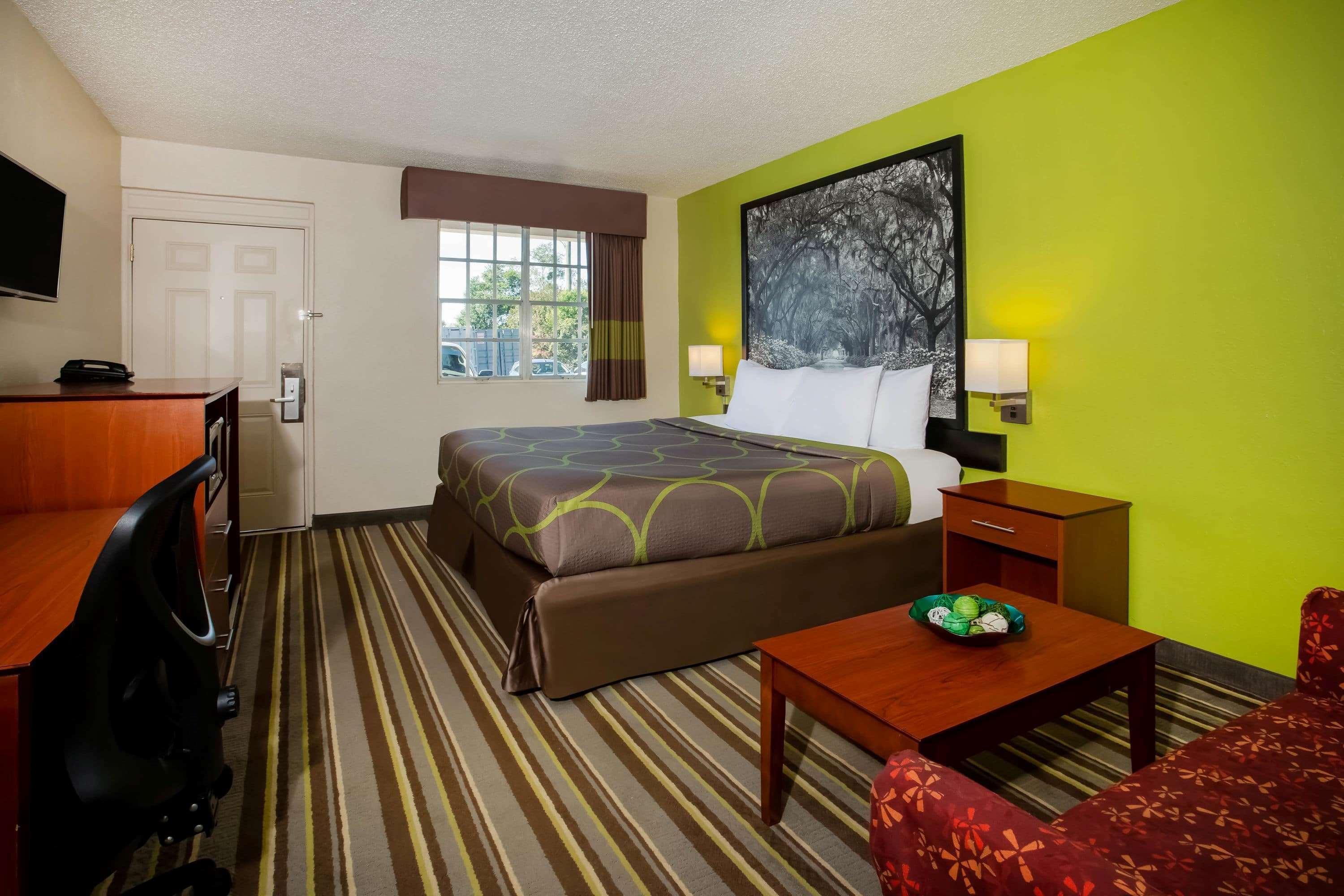 Super 8 By Wyndham Lake City Ngoại thất bức ảnh